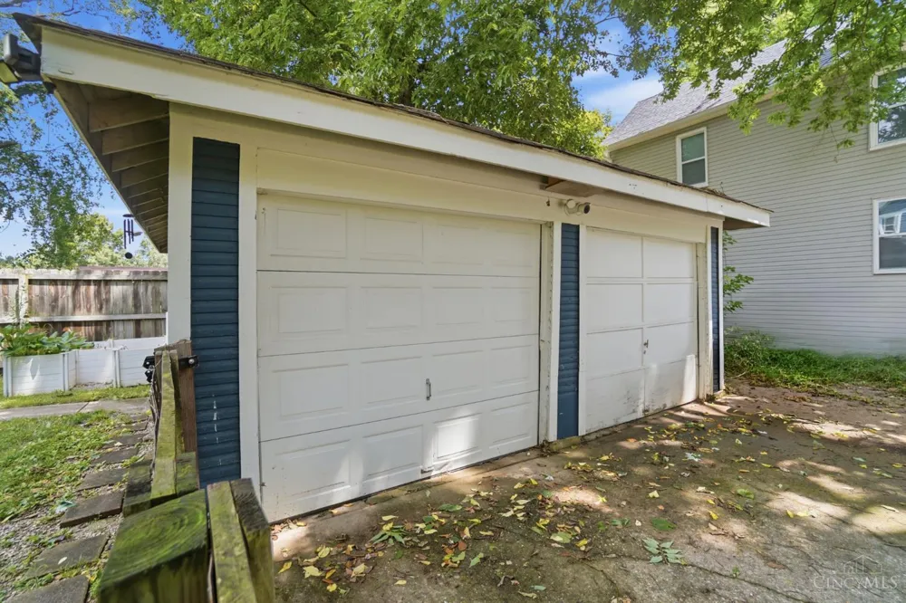 5300 Stewart Avenue Cincinnati, OH 45227