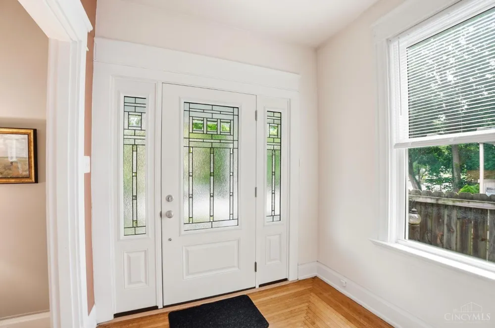 5300 Stewart Avenue Cincinnati, OH 45227