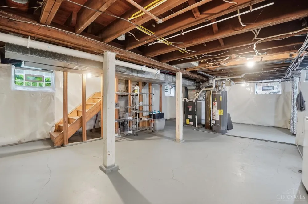 5300 Stewart Avenue Cincinnati, OH 45227
