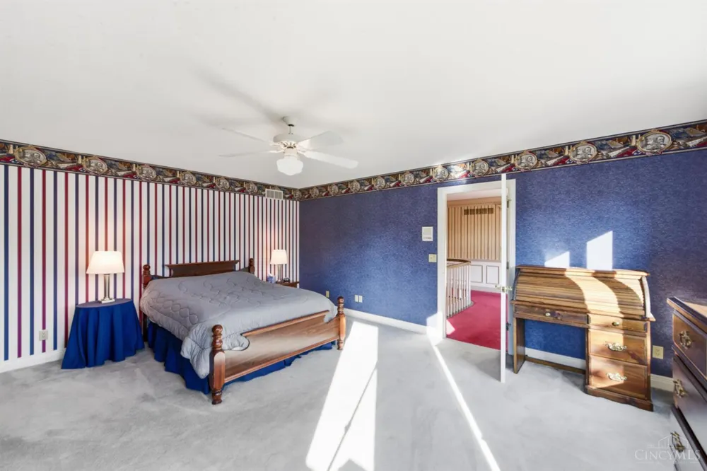 5595 Boomer Road Cincinnati, OH 45247