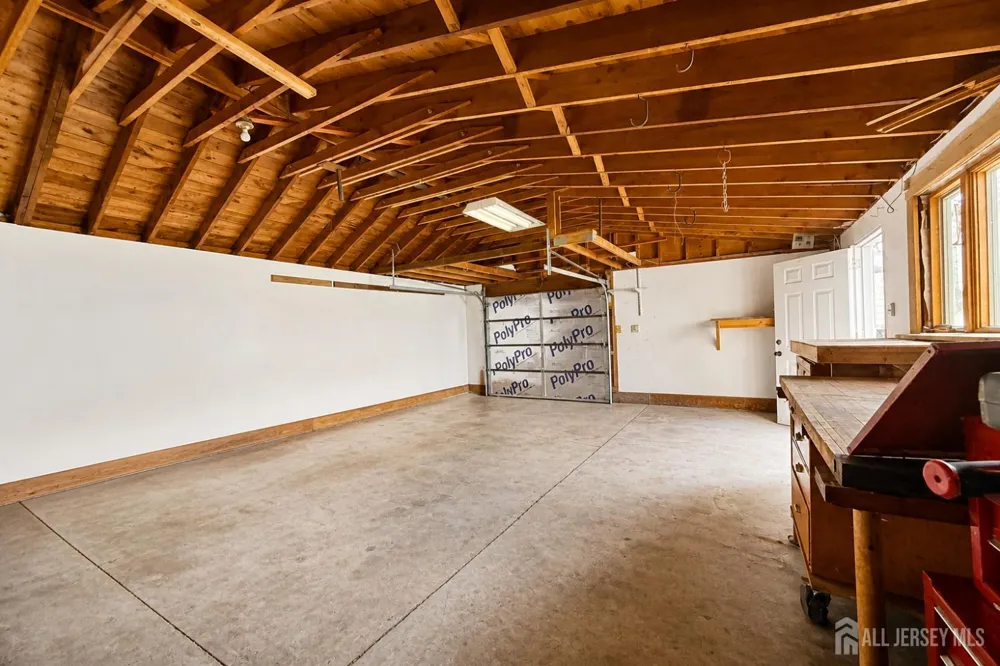 193 Old Road Sewaren, NJ 07077