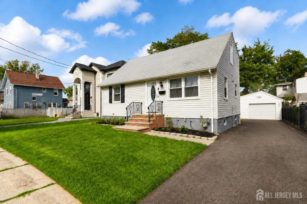 193 Old Road Sewaren, NJ 07077