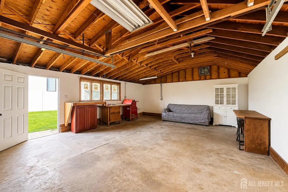 193 Old Road Sewaren, NJ 07077