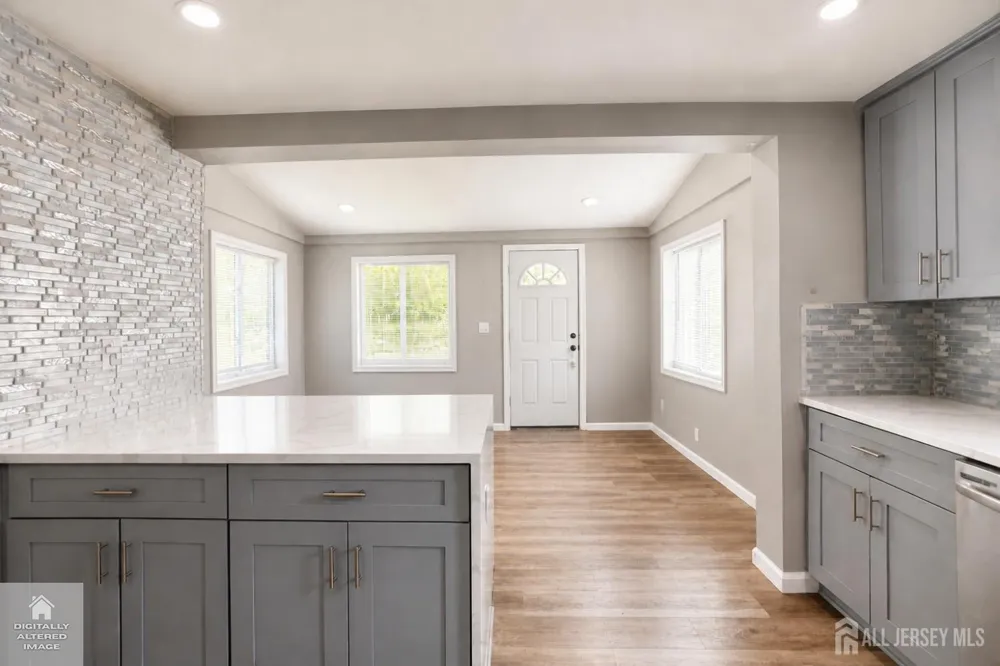 193 Old Road Sewaren, NJ 07077