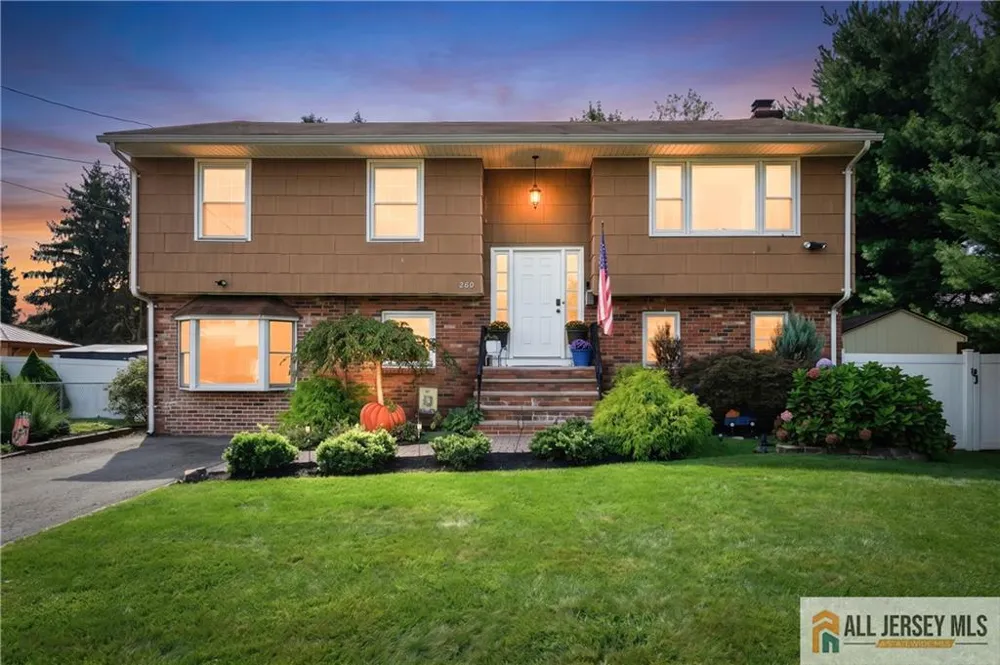 260 Pearl Place South Plainfield, NJ 07080
