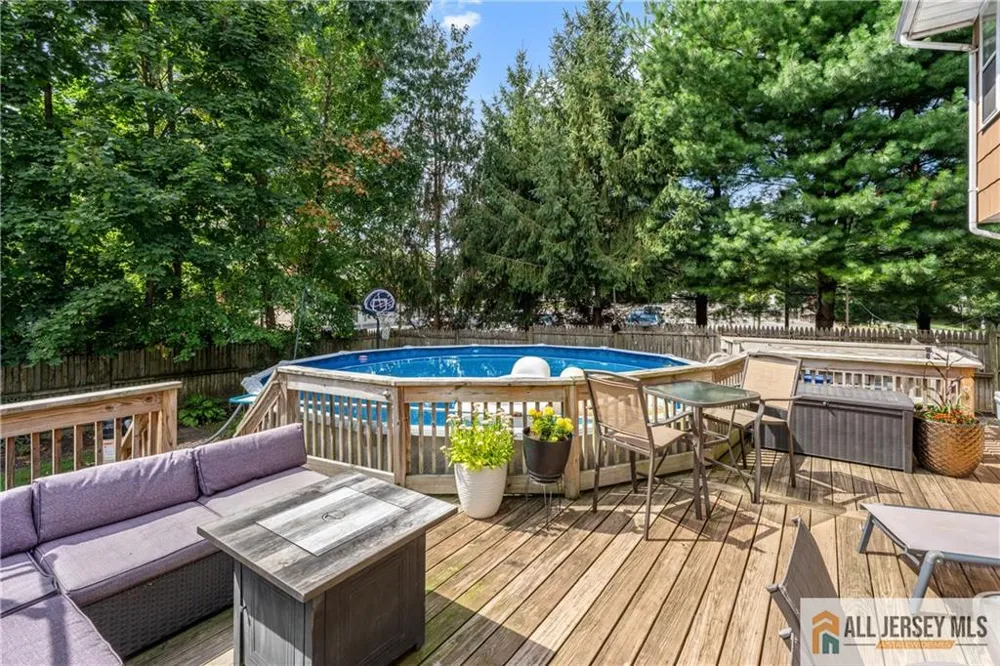 260 Pearl Place South Plainfield, NJ 07080