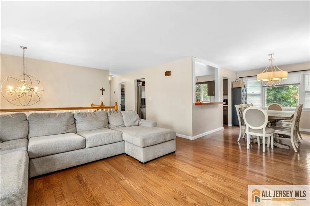 260 Pearl Place South Plainfield, NJ 07080