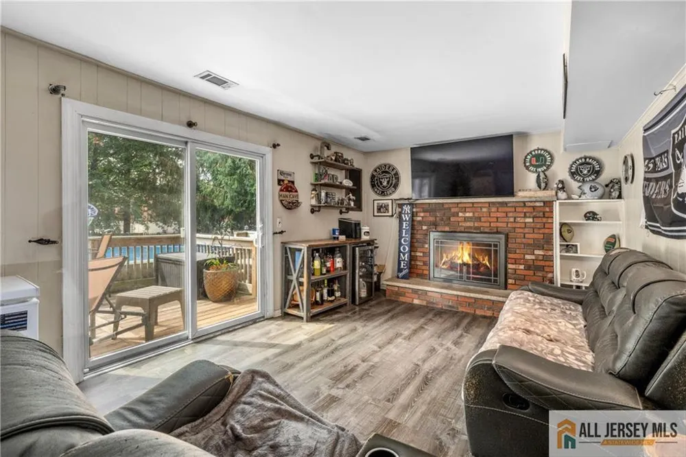 260 Pearl Place South Plainfield, NJ 07080