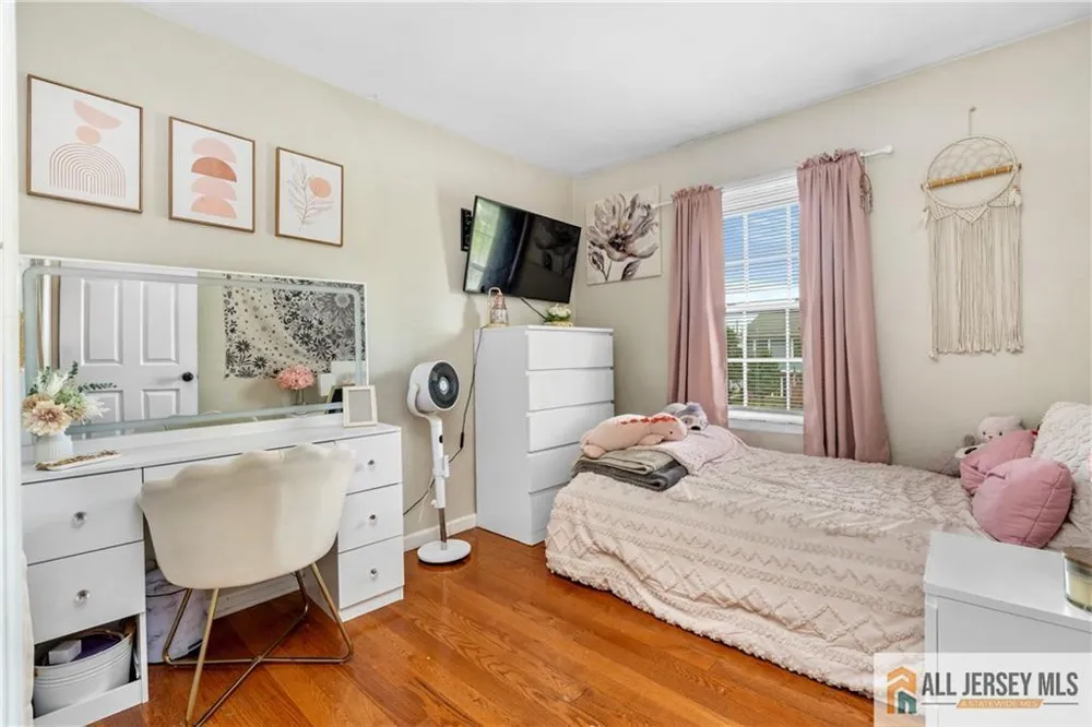260 Pearl Place South Plainfield, NJ 07080