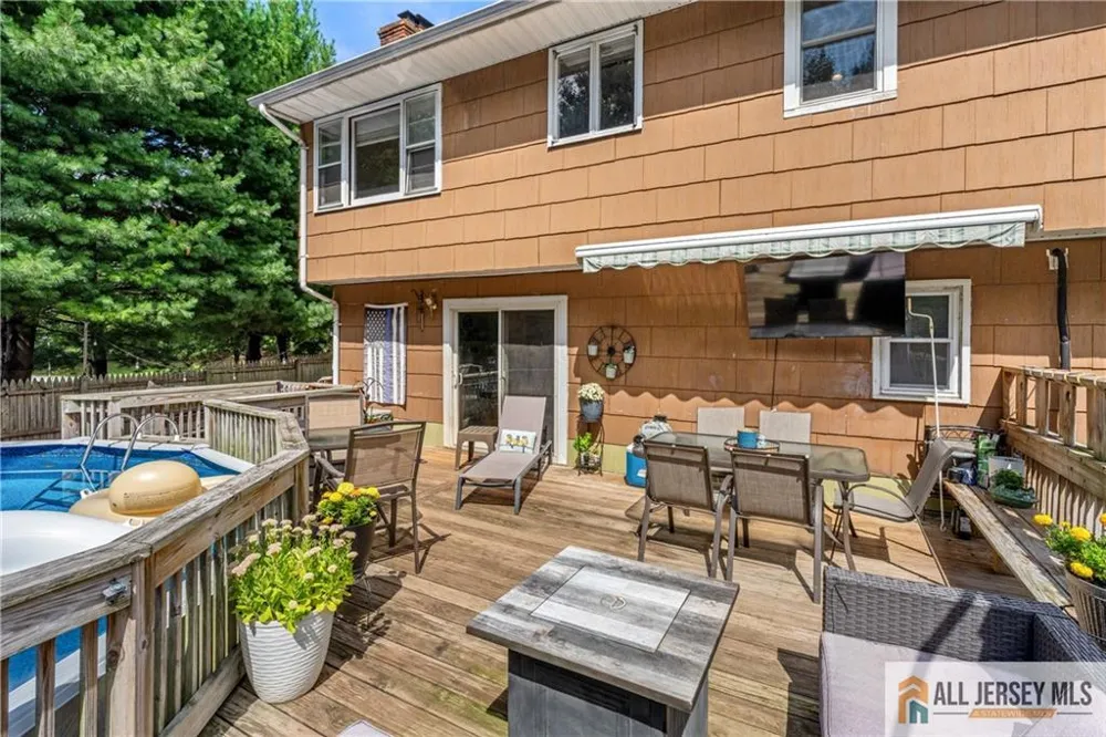 260 Pearl Place South Plainfield, NJ 07080