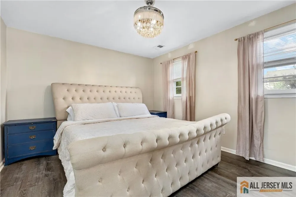 260 Pearl Place South Plainfield, NJ 07080
