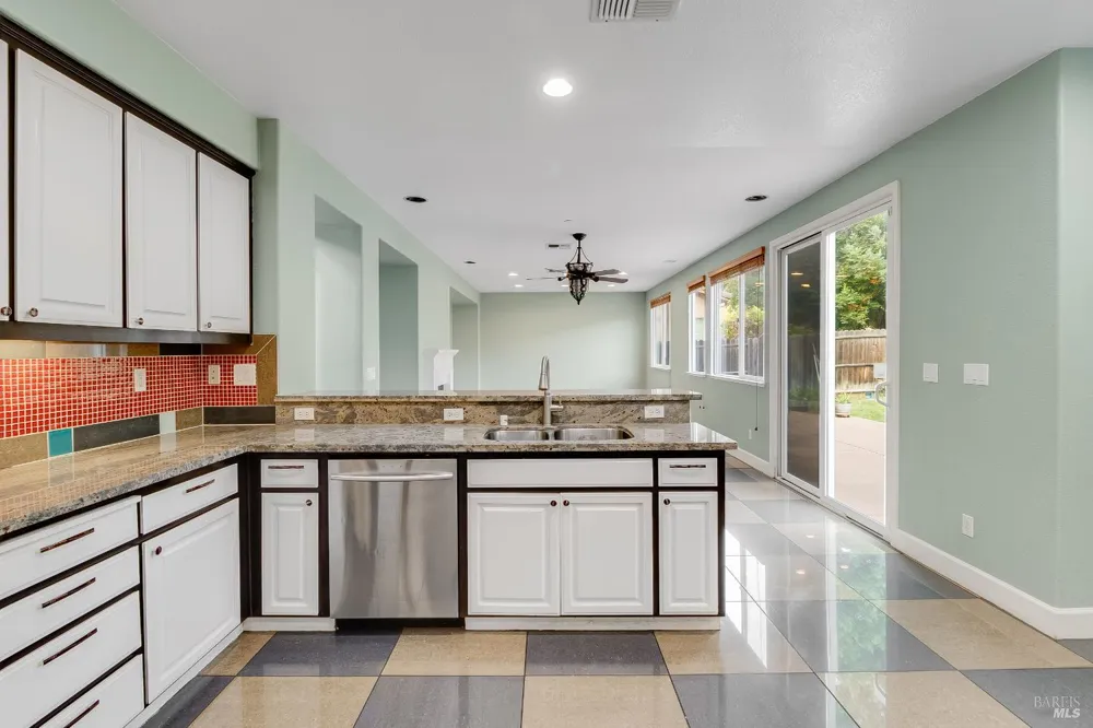28 Palazzo Way American Canyon, CA 94503