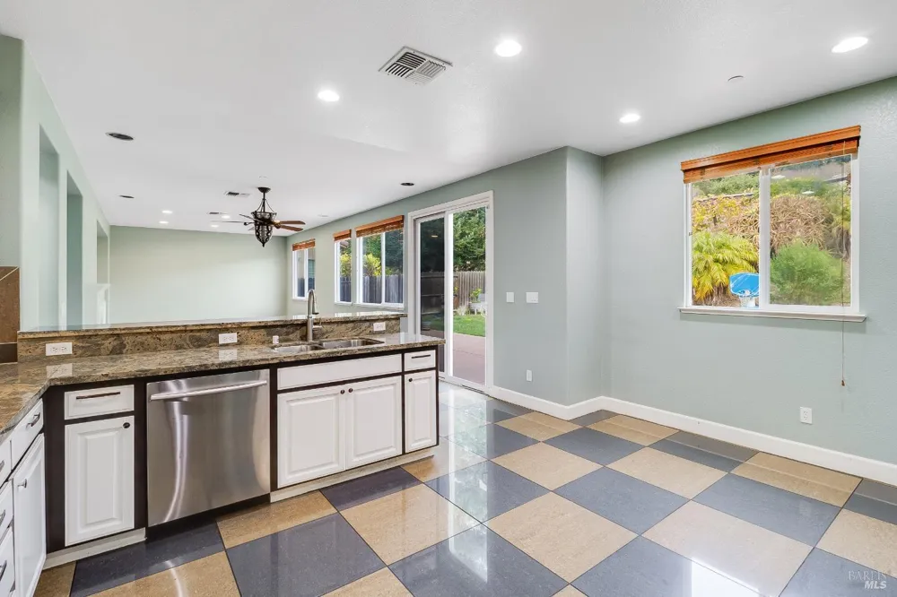 28 Palazzo Way American Canyon, CA 94503