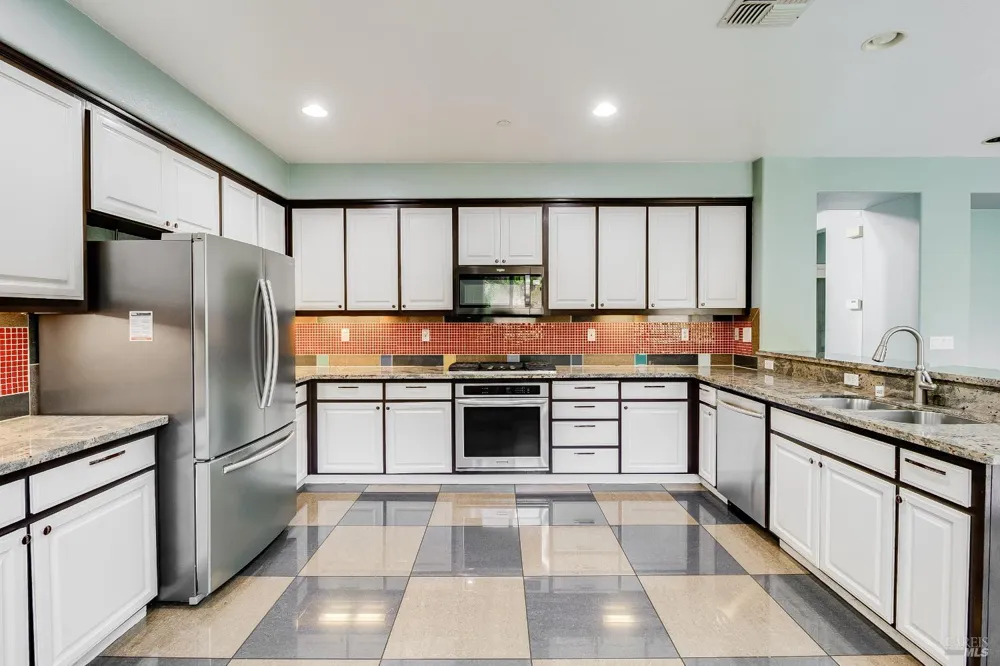 28 Palazzo Way American Canyon, CA 94503