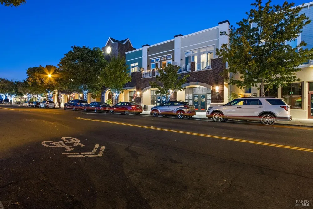 334 1st Street Benicia, CA 94510