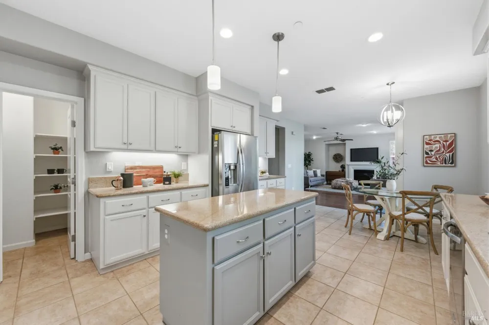 960 Capitola Drive Napa, CA 94559