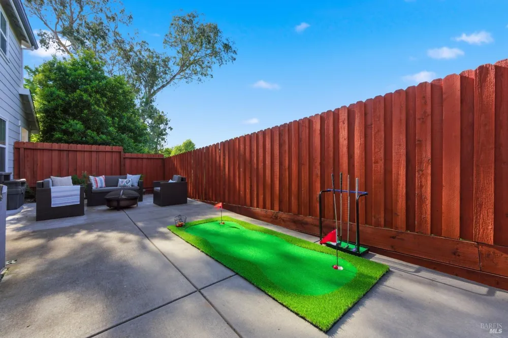 960 Capitola Drive Napa, CA 94559