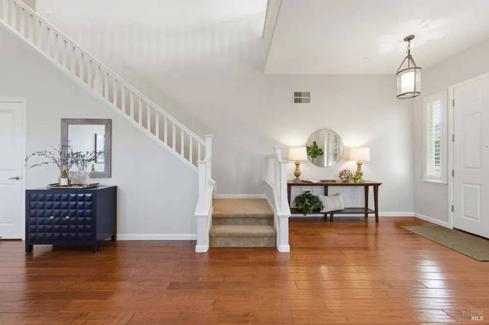 960 Capitola Drive Napa, CA 94559