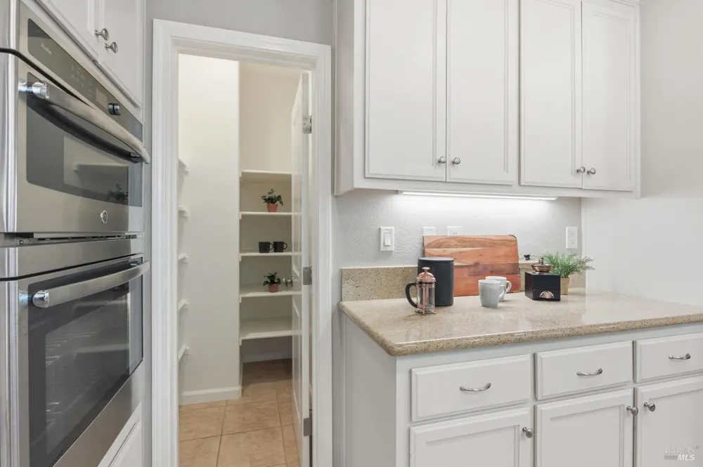 960 Capitola Drive Napa, CA 94559