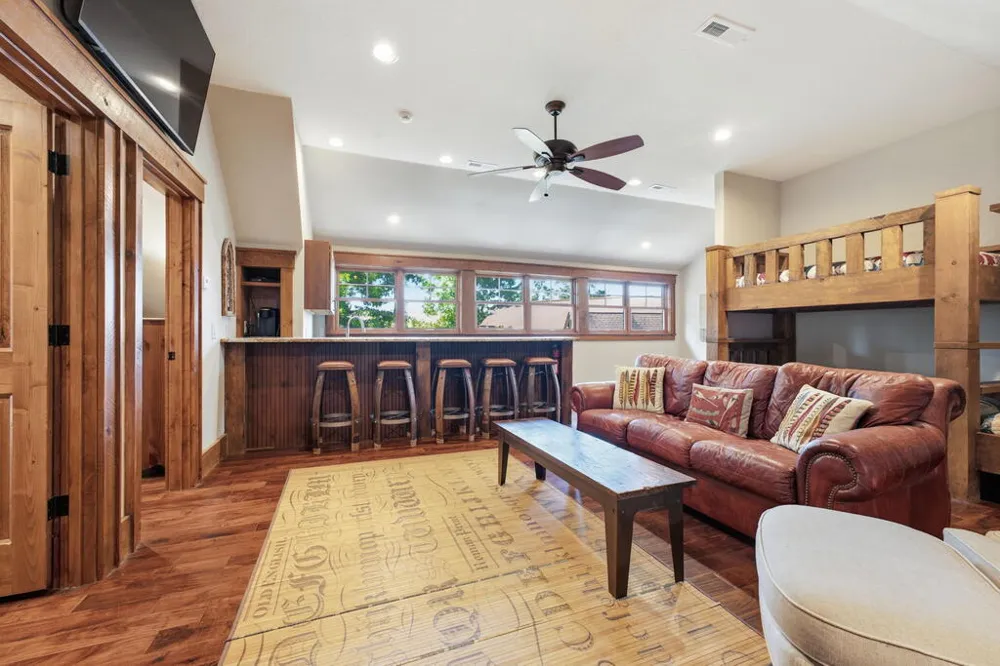 Saturn Way Topton, NC 28781