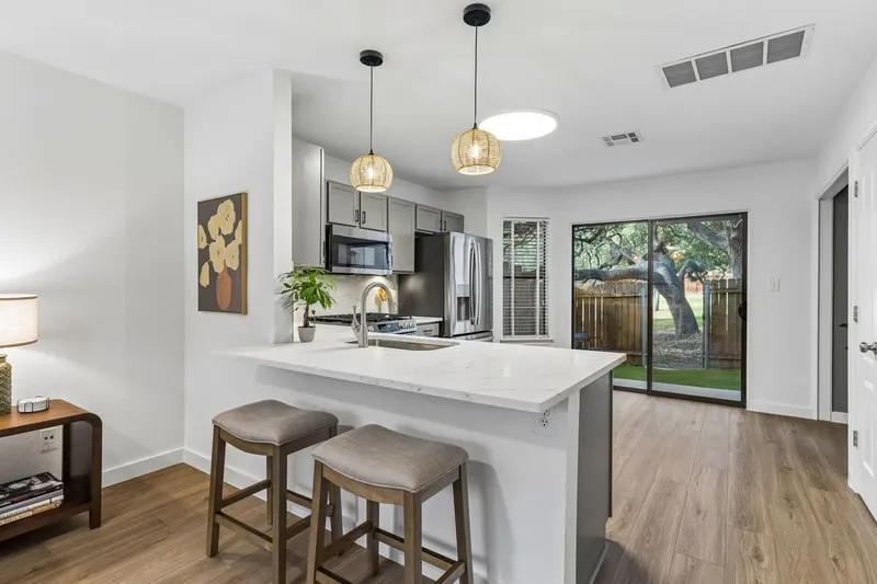 11901 Swearingen Drive #128 Austin, TX 78758