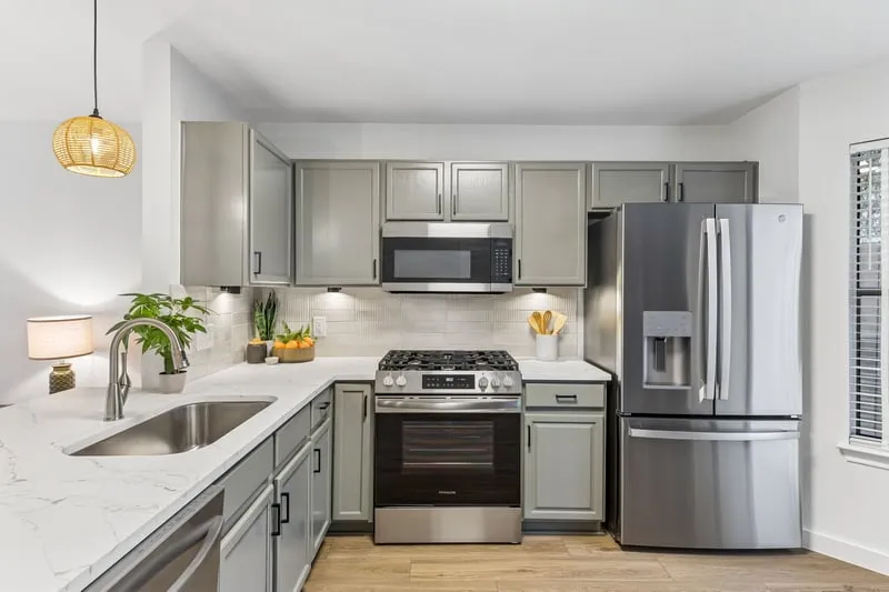 11901 Swearingen Drive #128 Austin, TX 78758