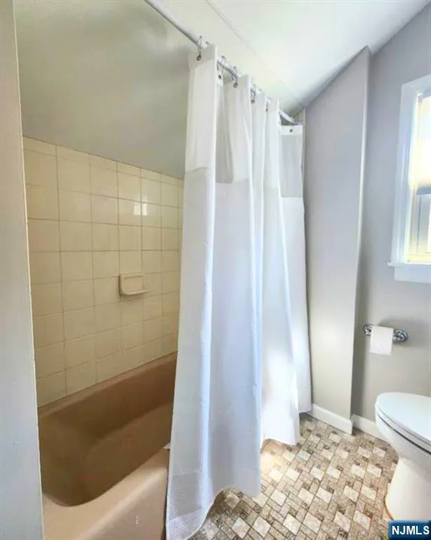 23 Park Avenue 2 Garfield, NJ 07026