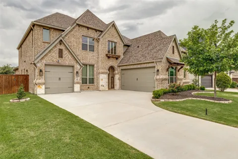 1762 Ellington Drive