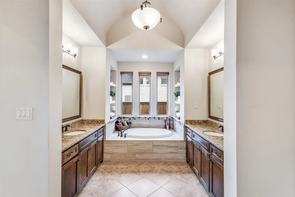 1762 Ellington Drive Celina, TX 75009