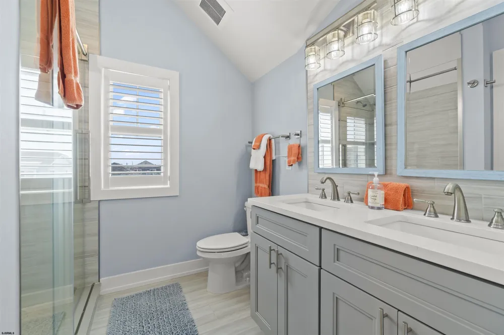 3232 Simpson Ave Ocean City, NJ 08226