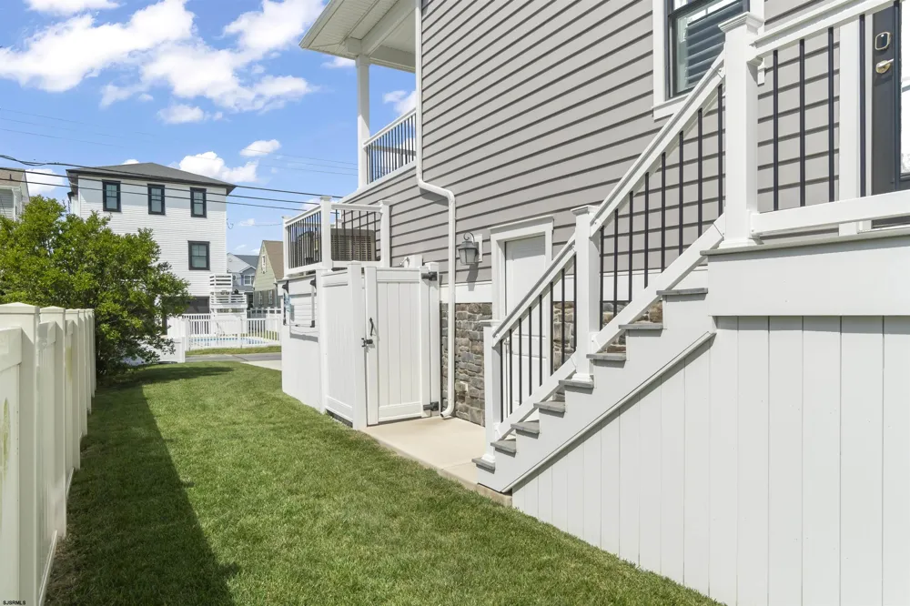 3232 Simpson Ave Ocean City, NJ 08226