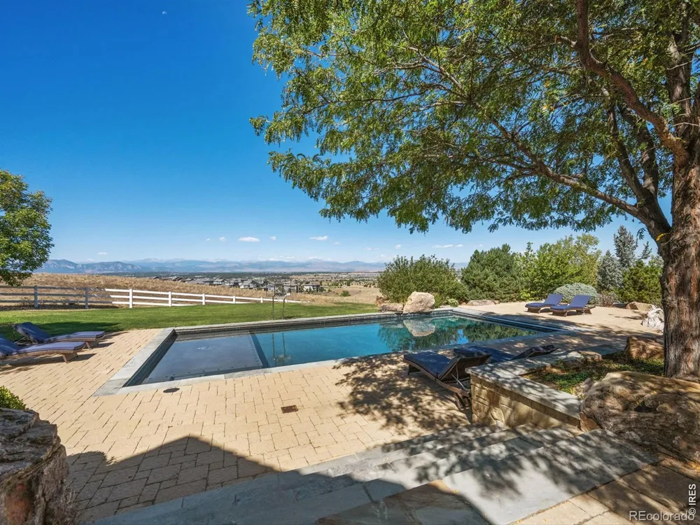 15478 Mountain View Circle Broomfield, CO 80023