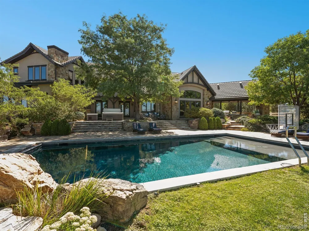 15478 Mountain View Circle Broomfield, CO 80023