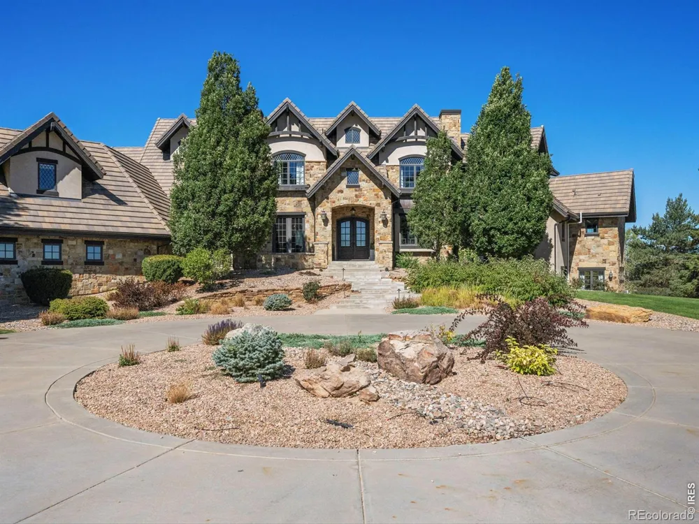 15478 Mountain View Circle Broomfield, CO 80023