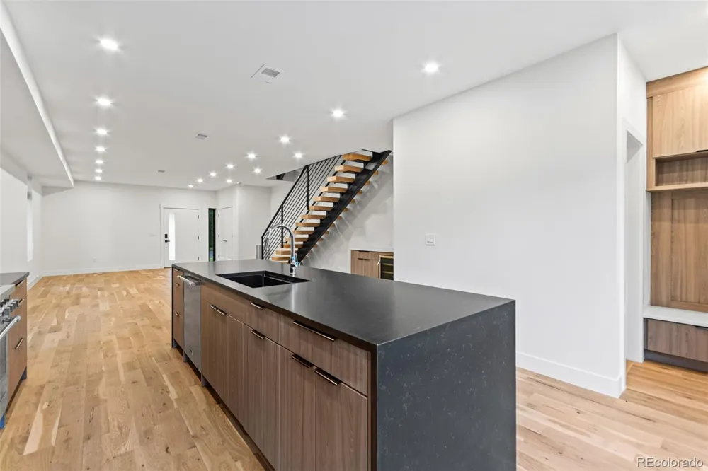 1446 Stuart Street Denver, CO 80204
