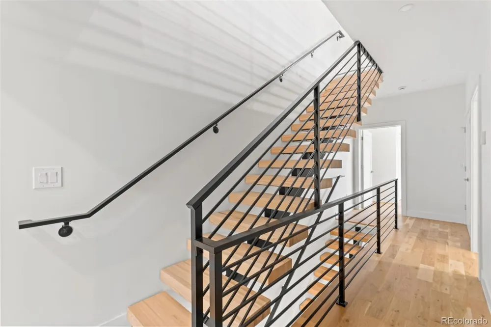 1446 Stuart Street Denver, CO 80204