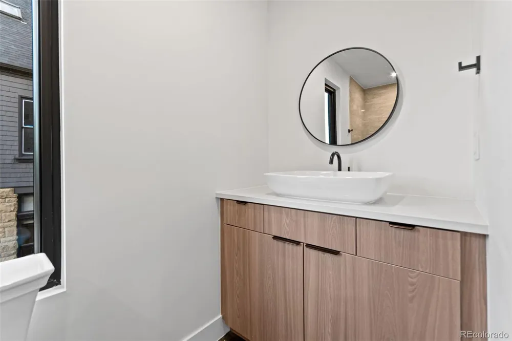 1446 Stuart Street Denver, CO 80204