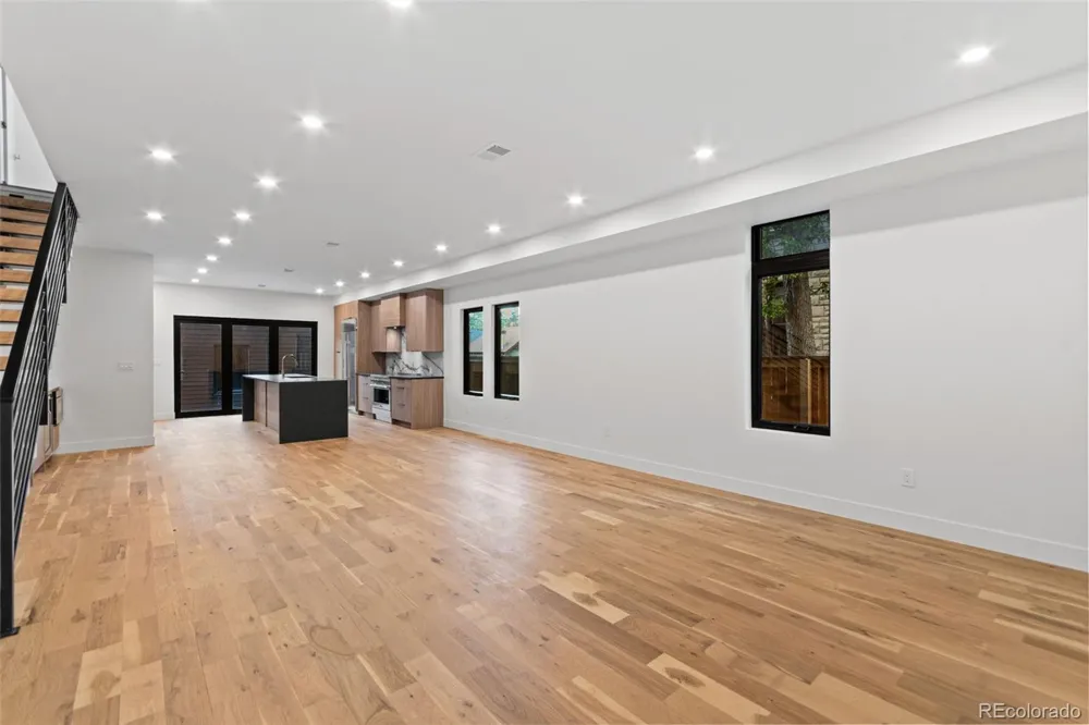 1446 Stuart Street Denver, CO 80204