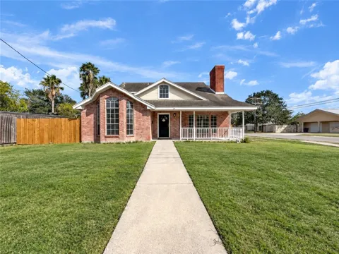 337 Paloma Street