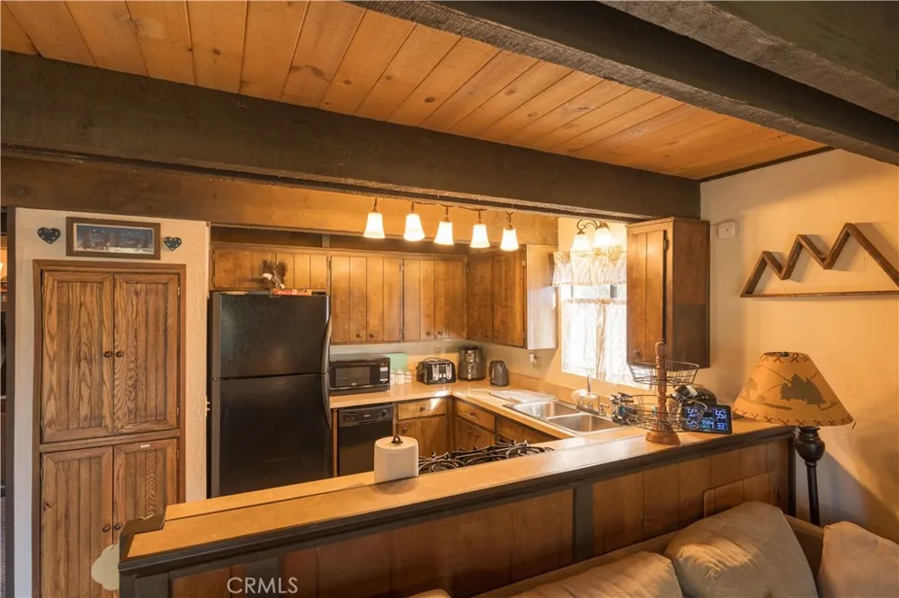 764 Panamint Mountain Big Bear City, CA 92314