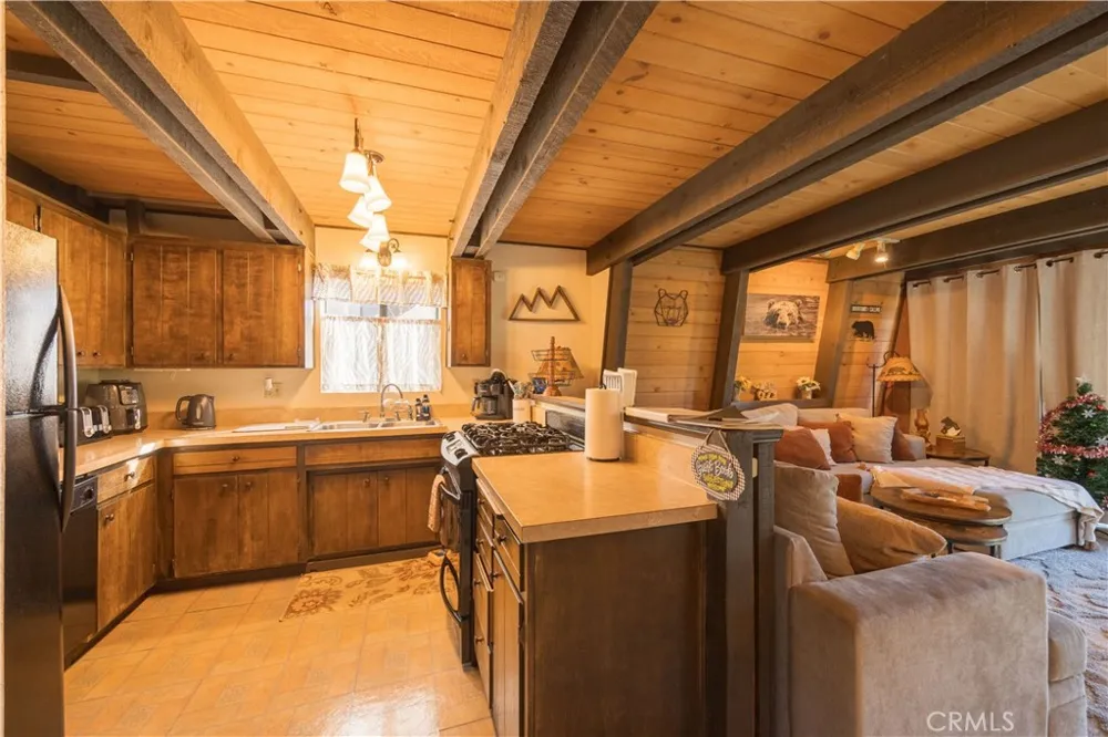 764 Panamint Mountain Big Bear City, CA 92314