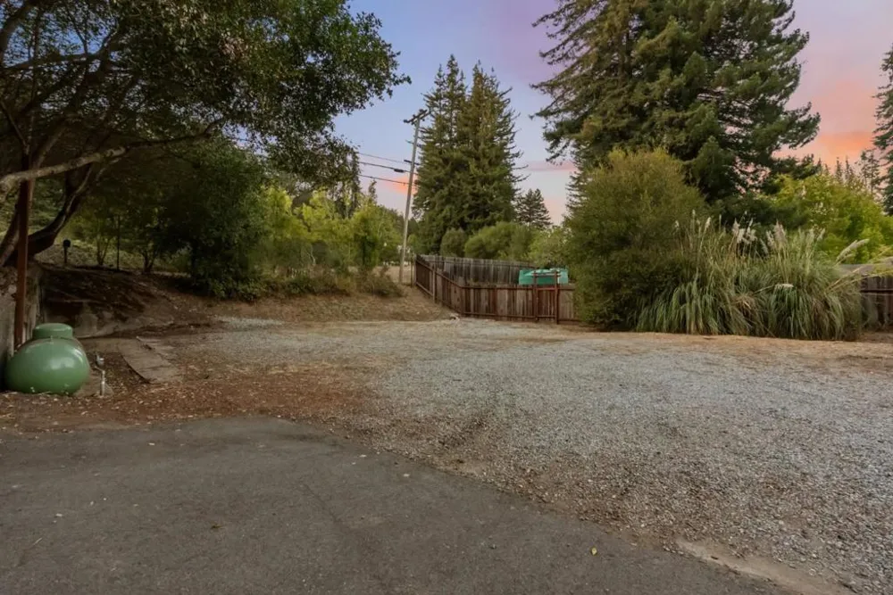 5300 Glen Haven Road Soquel, CA 95073