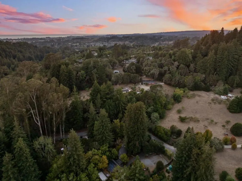 5300 Glen Haven Road Soquel, CA 95073