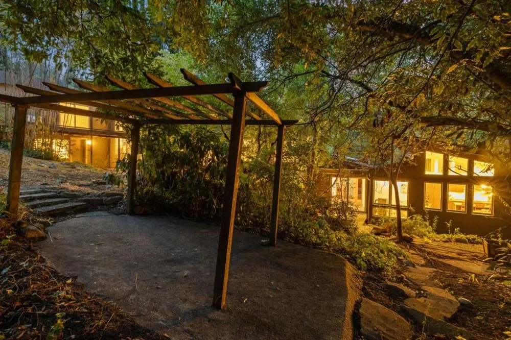 5300 Glen Haven Road Soquel, CA 95073