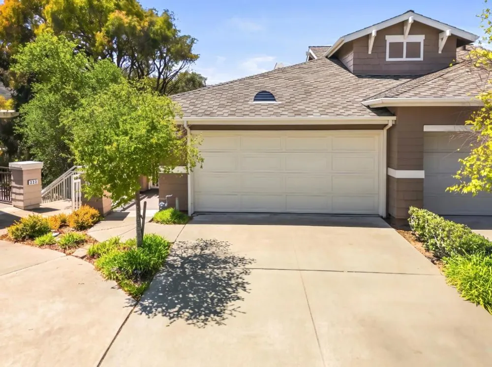 231 Golden Eagle Lane Brisbane, CA 94005