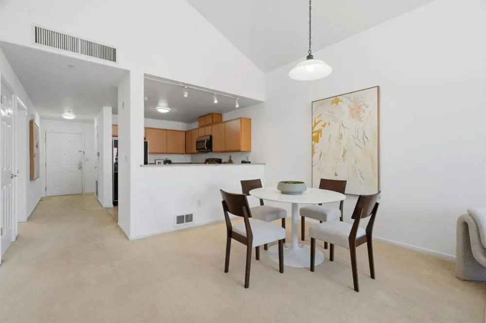 952 S 11th Street #332 San Jose, CA 95112