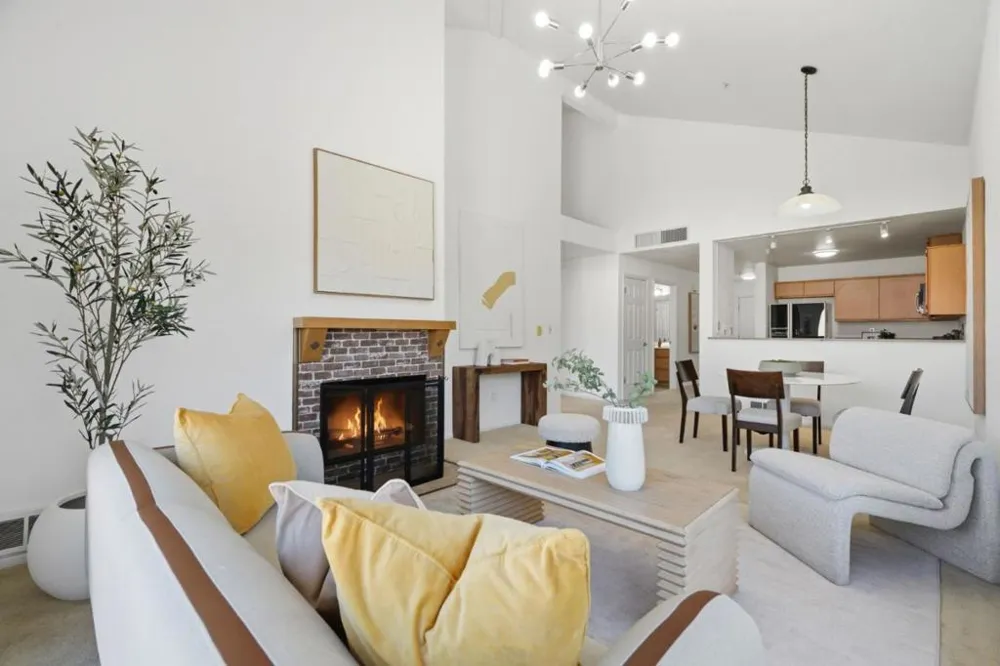 952 S 11th Street #332 San Jose, CA 95112