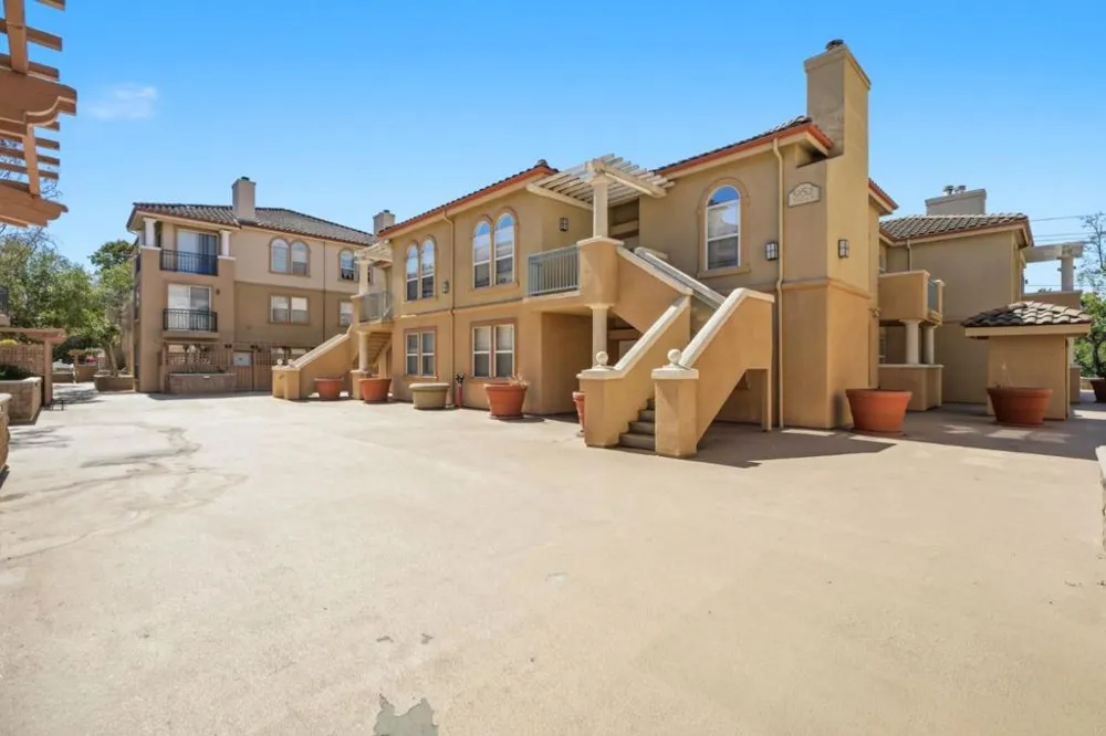 952 S 11th Street #332 San Jose, CA 95112