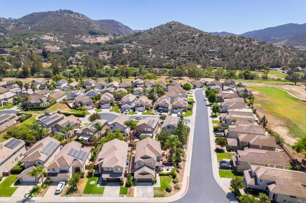 29705 Gracilior Drive Escondido, CA 92026