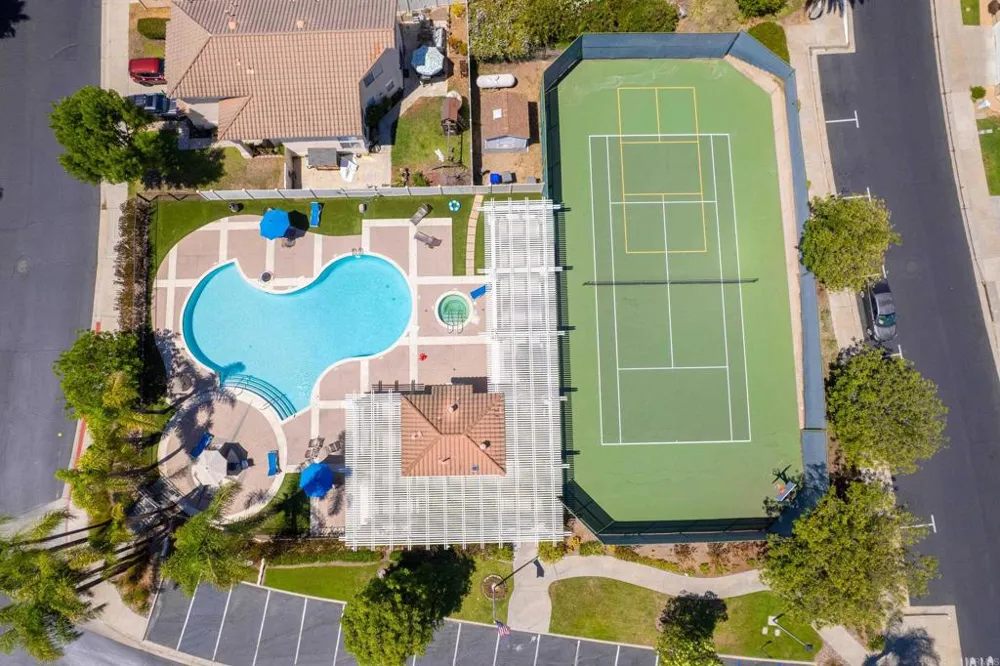 29705 Gracilior Drive Escondido, CA 92026